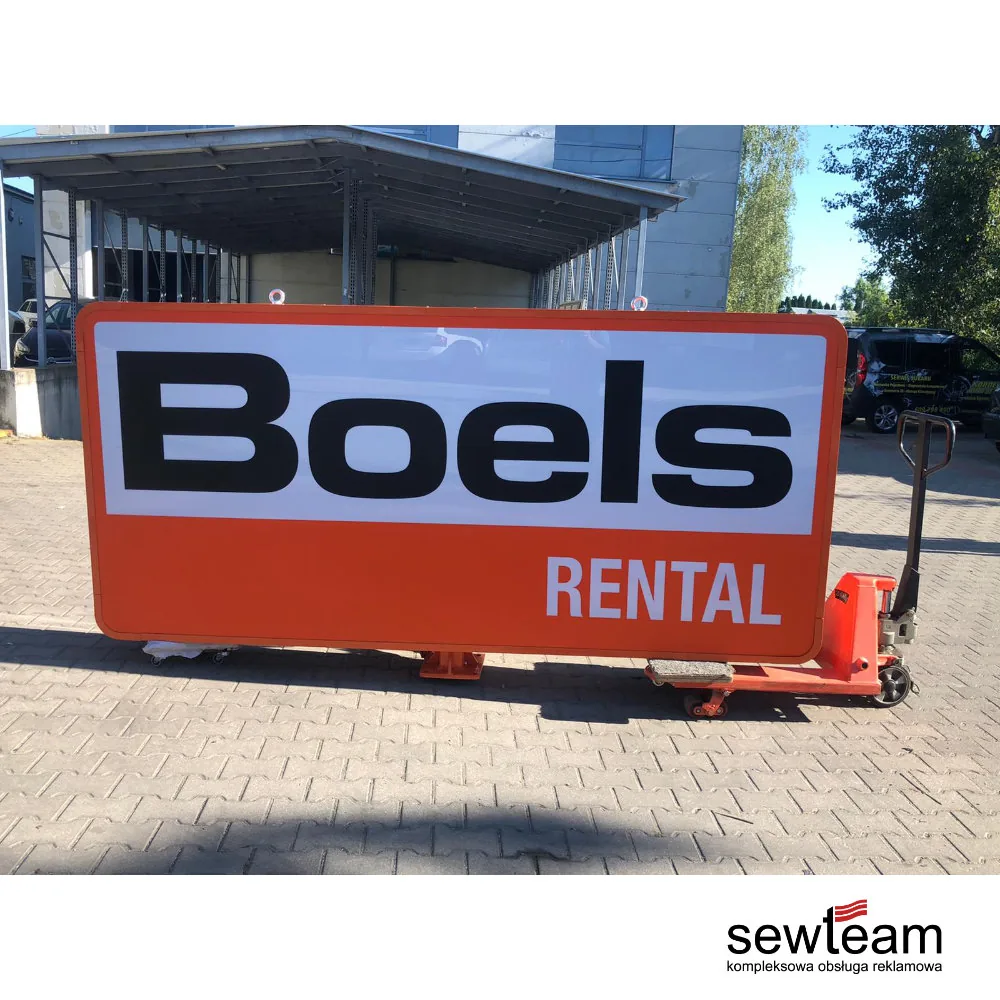 Kaseton Boels Rental gotowy do montażu