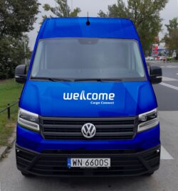 Kompleksowe oklejenie floty samochodowej — Warszawa i cała Polska